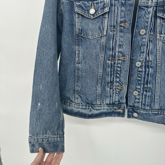 Old Navy Women's S- Denim Jacket Blue Medium Wash Lightly Distressed 100% Cotton - Picture 4 of 9